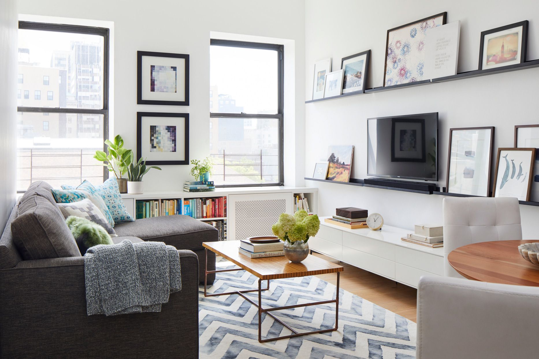 10 Inspiring Small Living Room Ideas to Maximize Style and Comfort in Compact Spaces