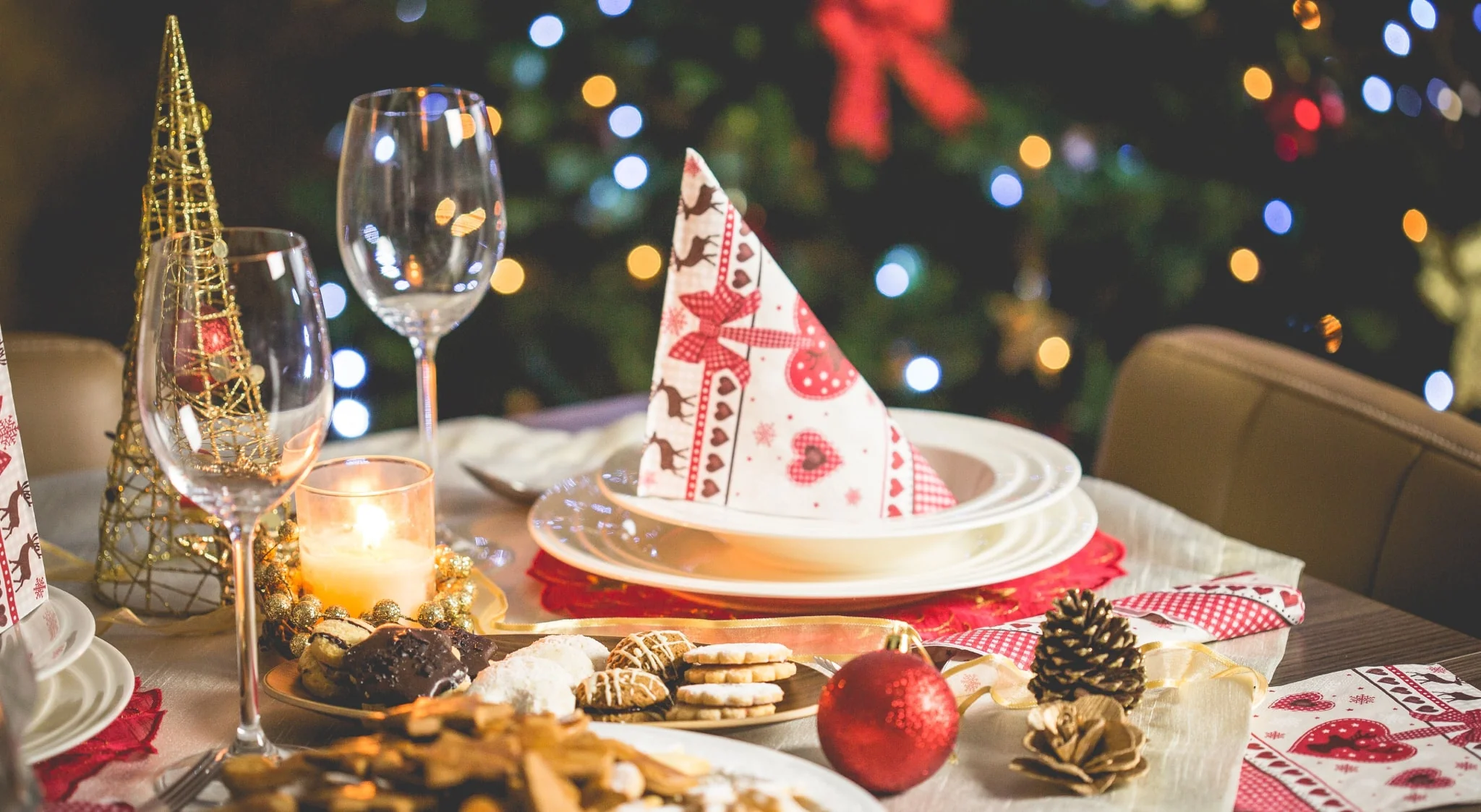 Essential Christmas Table Decorations You Can’t Forget for a Magical Celebration
